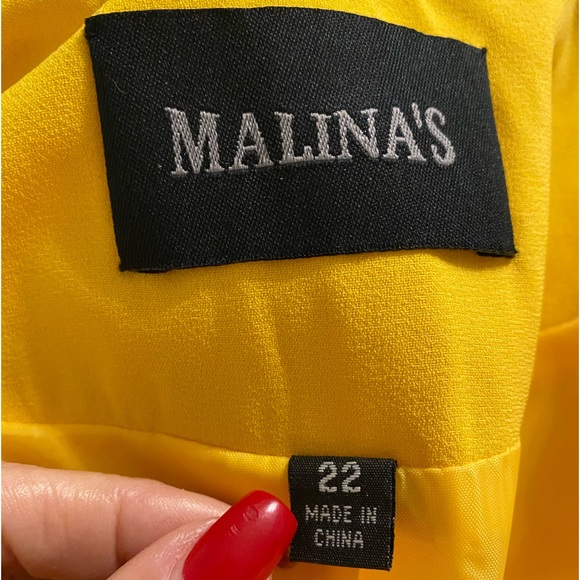Malina’s Bright Yellow Jacket With Rhinestones - Picture 5 of 9